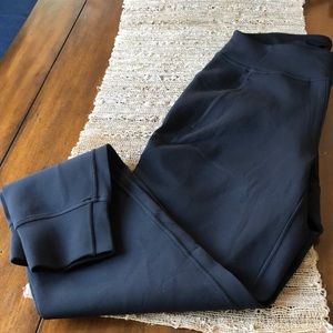 lululemon women’s joggers